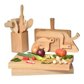 Køkkenredskaber i bøgetræ